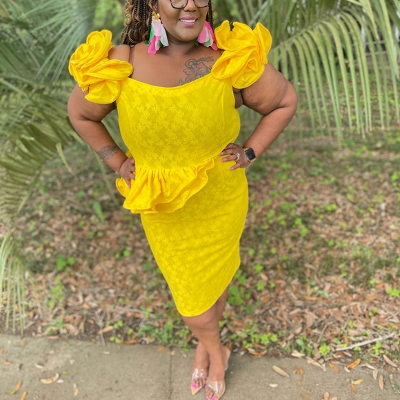 Dresses & Skirts - Elegant Yellow Off-Shoulder Dress